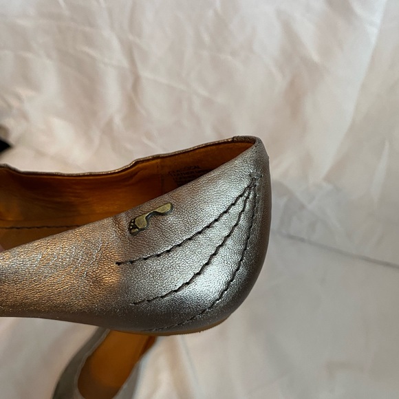 Naked feet flats size 7 leather - Picture 2 of 9